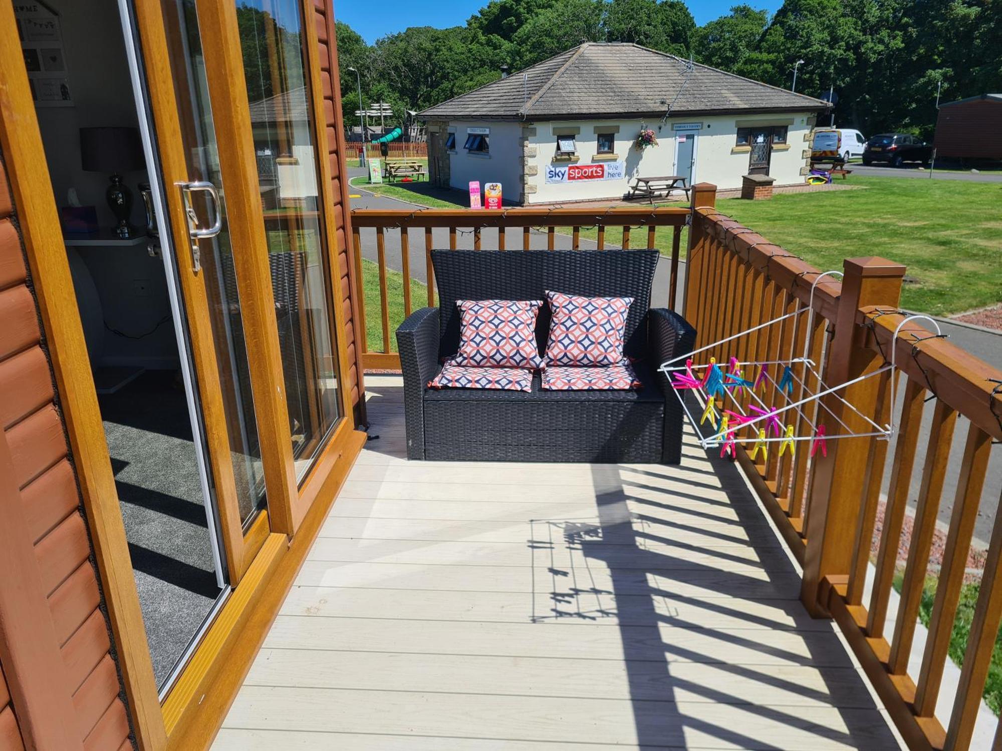 Holiday home Mildreds With Hot Tub *
